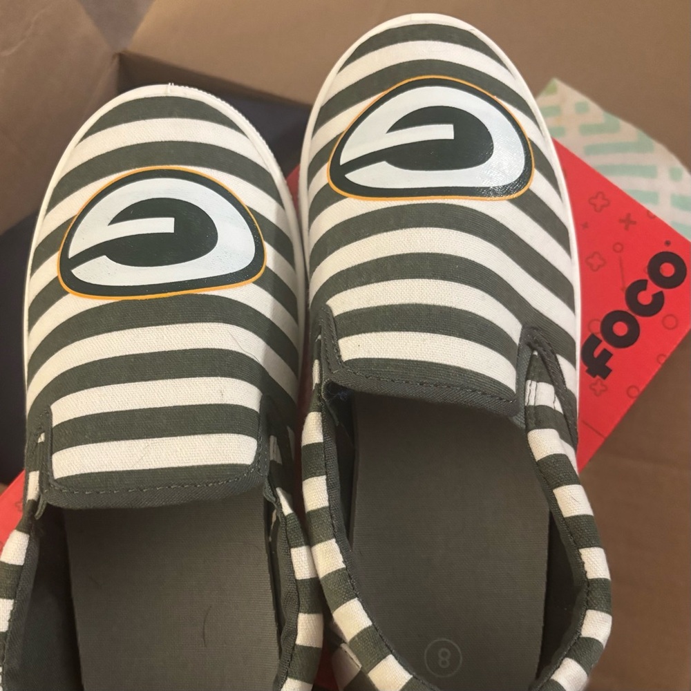Green Bay Packers Striped Slip On Canvas Shoe